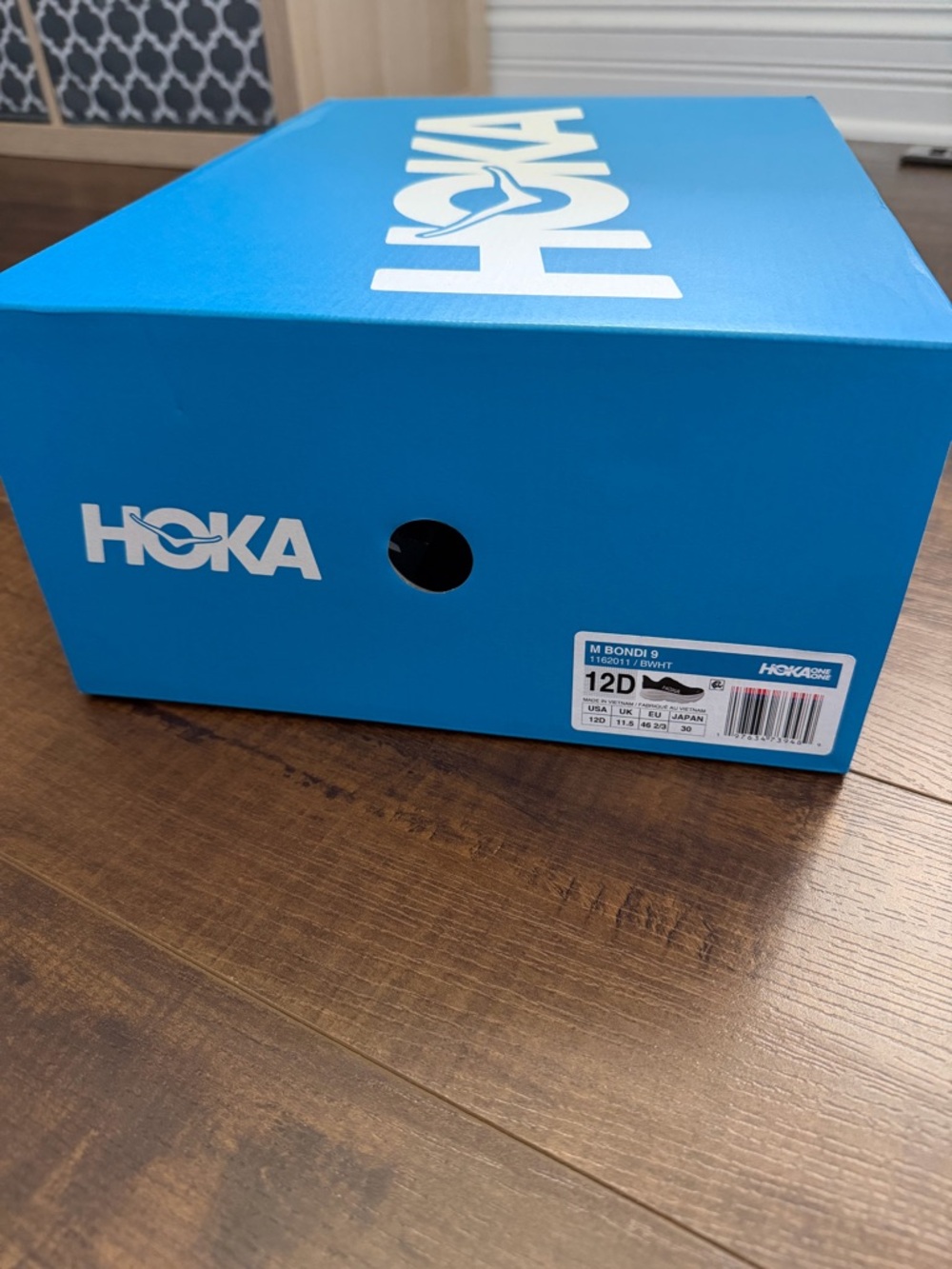 Men’s Hoka Bondi 9 (Black/White) Size 12